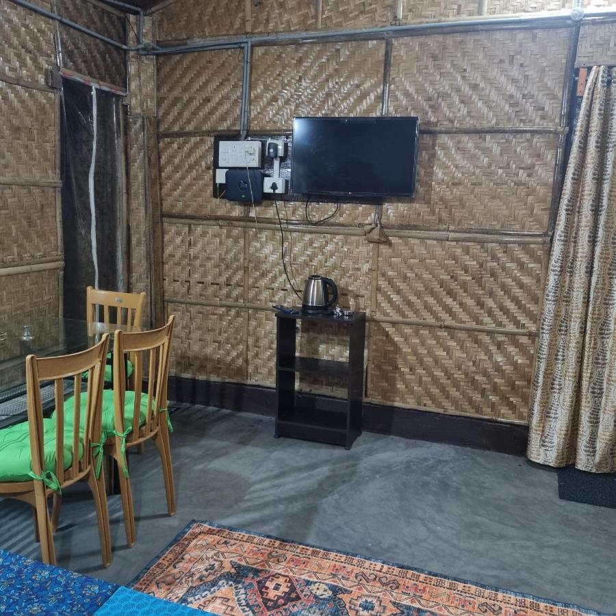 Alohi The Terrace Homestay Tezpur Екстер'єр фото