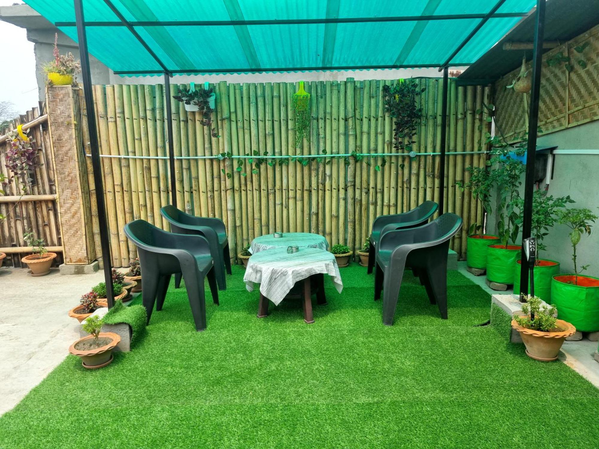 Alohi The Terrace Homestay Tezpur Екстер'єр фото